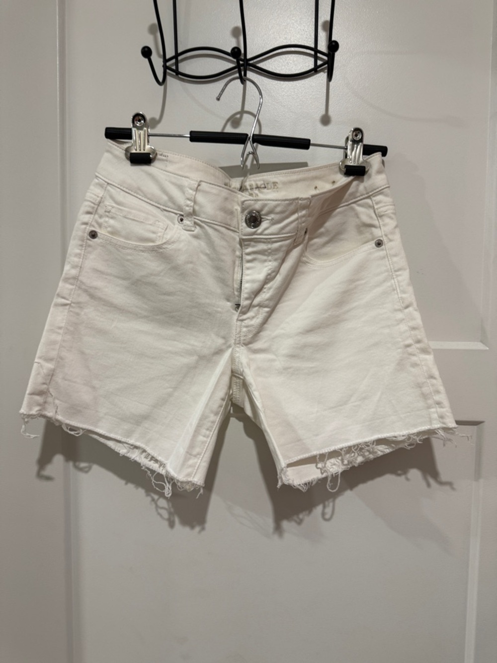 American Eagle Outfitters White Frayed Hem Jean Shorts